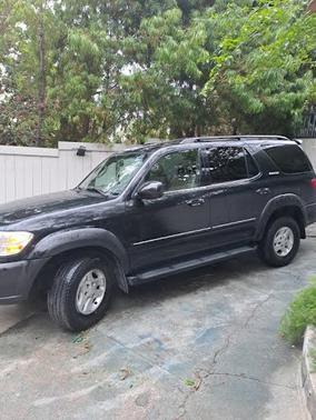 Photo 2 of 4 of 2001 Toyota Sequoia Limited
